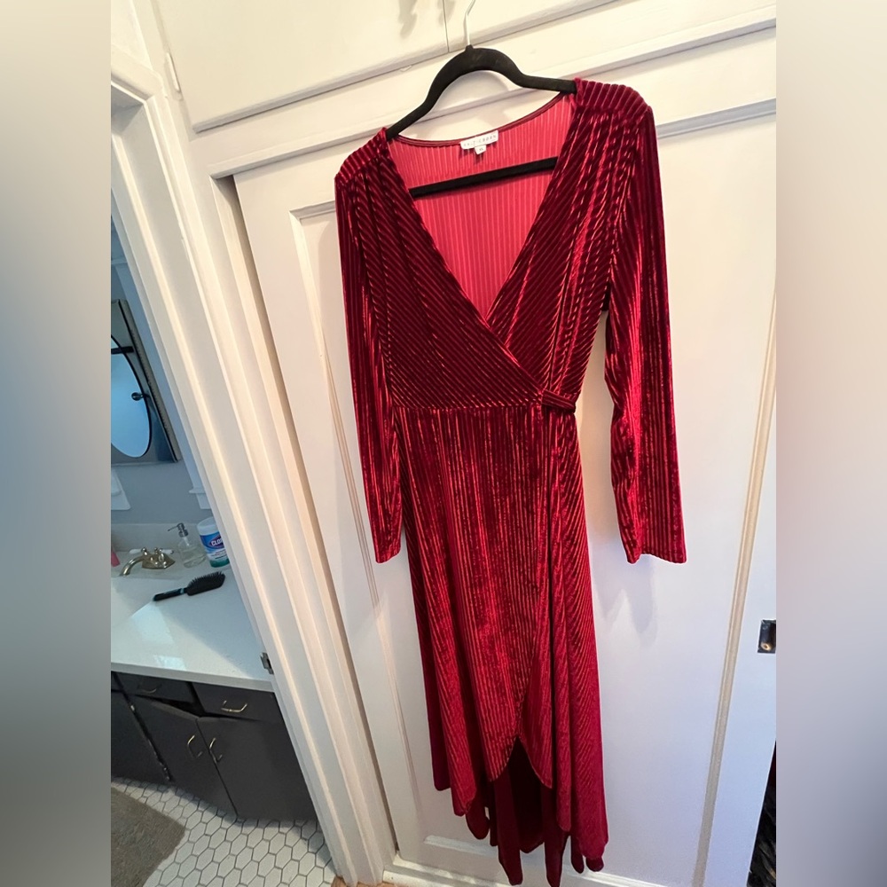 Baltic Born Jada Red Velvet Wrap Dress - XL